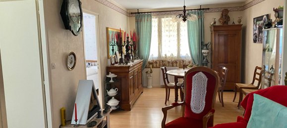 Casa de 3 dormitorios en Deux-Sevres, France No. 303966 3