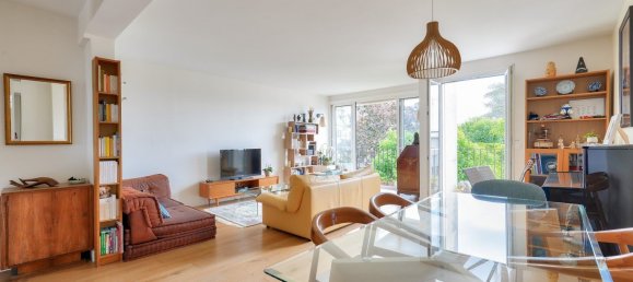 2 bedrooms Apartment in Ville-d'Avray, France No. 186668 4