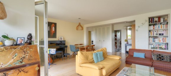 2 bedrooms Apartment in Ville-d'Avray, France No. 186668 3