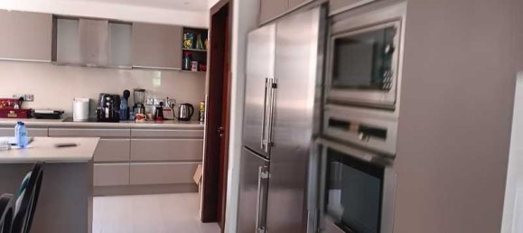 4 bedrooms House in Larnaca, Cyprus No. 7467 3