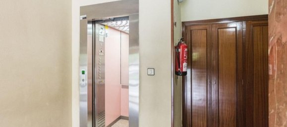 3 bedrooms Apartment in Gijon, Spain No. 137885 12