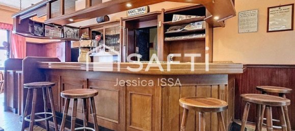 Propriété commerciale à L'Hôpital, France 380m² No. 152861 2