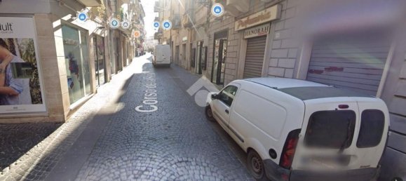 35m² Commercial property in Velletri, Italy No. 334877 3