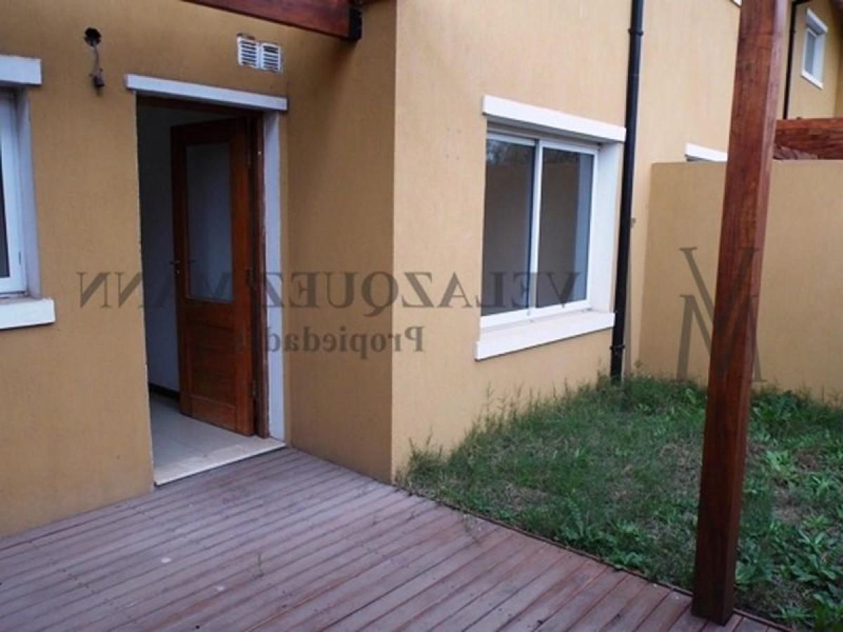 2 chambres Maison à Ezeiza, Argentina No. 85337