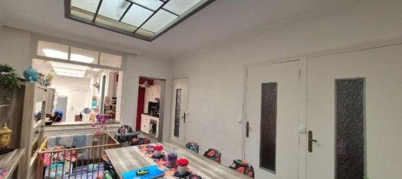 4 bedrooms House in Merville, France No. 335547 2