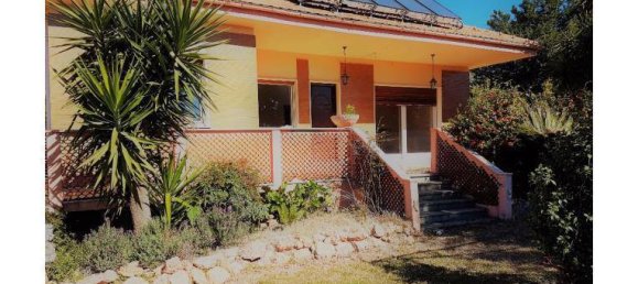 5 rooms Villa in Albenga, Italy No. 254314 3