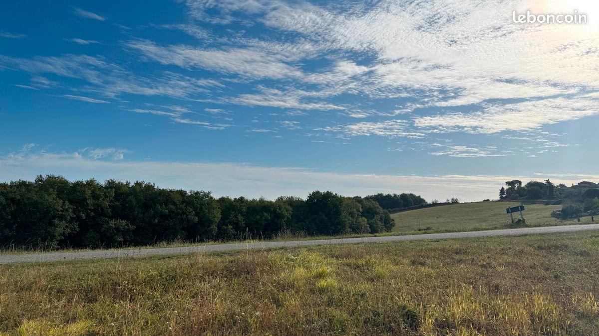 Grundstück in Montjoire, France 779m², Nr. 336650