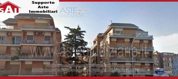 Apartamento T5 em Rome, Italy N.º 330806 3