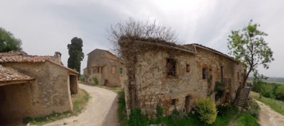 38 rooms House in Monteriggioni, Italy No. 115130 14