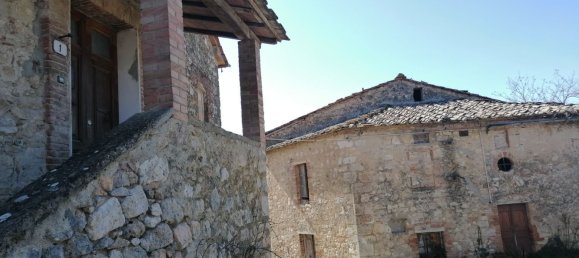 38 rooms House in Monteriggioni, Italy No. 115130 37