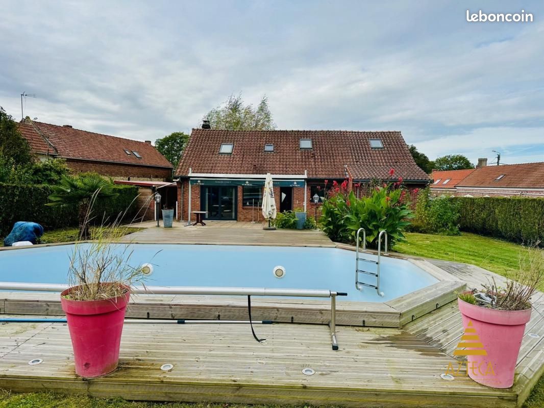 Дом с 5 спальнями в Камбре, Франция № 157070