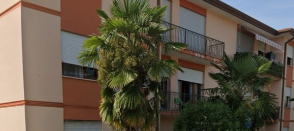 Ático de 5 dormitorios en Ponte San Nicolò, Italy No. 379109 2