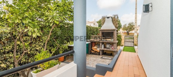 Casa de 4 dormitorios en Armacao de Pera, Portugal No. 161906 21