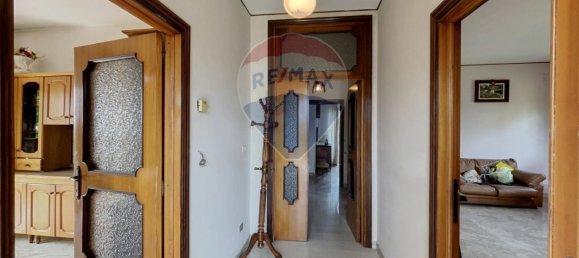 Дом с 8 комнатами в Ланчано, Италия № 177805 9