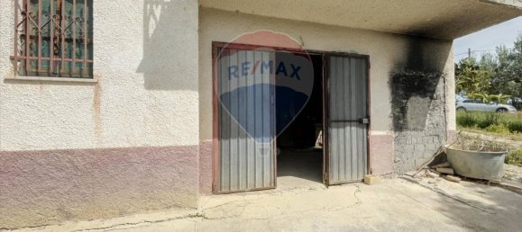 Дом с 8 комнатами в Ланчано, Италия № 177805 5