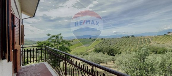 Дом с 8 комнатами в Ланчано, Италия № 177805 45