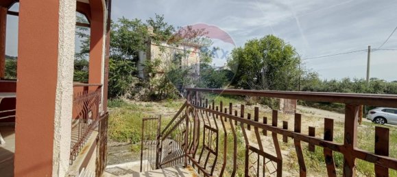 Дом с 8 комнатами в Ланчано, Италия № 177805 43