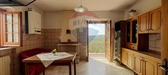 Дом с 8 комнатами в Ланчано, Италия № 177805 11