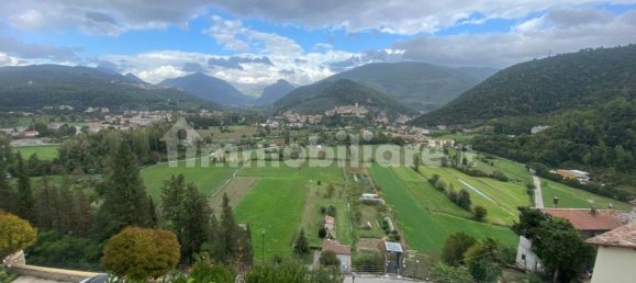 Apartamento de 2 dormitorios en Arrone, Italy No. 50299 3