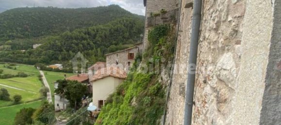 Apartamento de 2 dormitorios en Arrone, Italy No. 50299 11