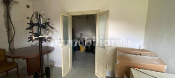 Apartamento de 2 dormitorios en Arrone, Italy No. 50299 8