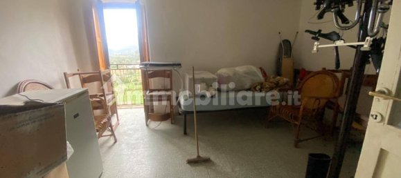 Apartamento de 2 dormitorios en Arrone, Italy No. 50299 10