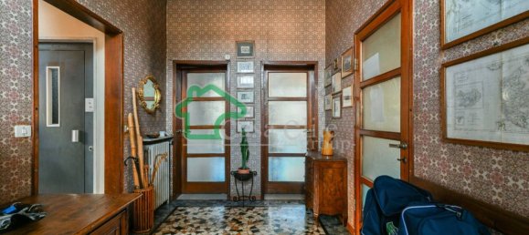 Вилла с 4 спальнями в Крема, Италия № 206619 15