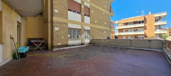3 rooms Apartment in Pomezia, Italy No. 289740 24
