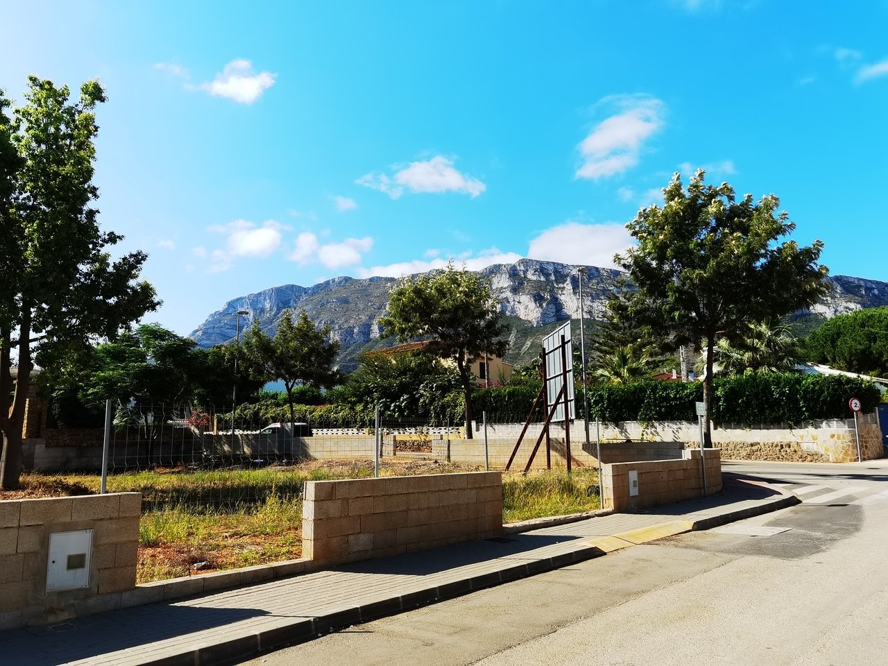 140m² Land in Denia, Spain No. 2500