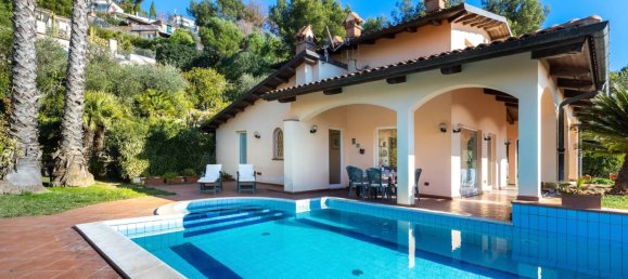 5 bedrooms Villa in Andora, Italy No. 156389 4