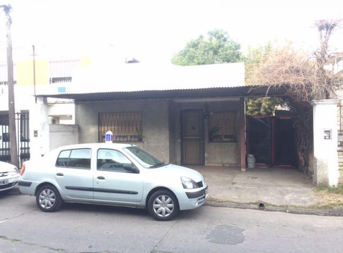 2 bedrooms House in Bermudez, Argentina No. 2851