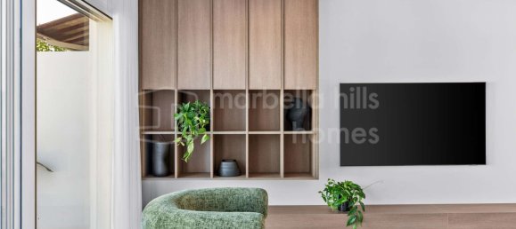 3 bedrooms Townhouse in Marbella, Spain No. 187125 13