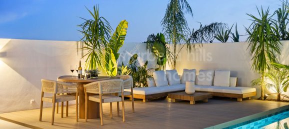 3 bedrooms Townhouse in Marbella, Spain No. 187125 15