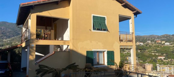 6 rooms Villa in Sanremo, Italy No. 101519 4