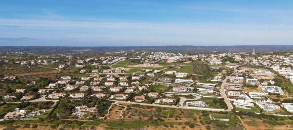 Terreno en Luz, Portugal 2400 m² No. 97931 4