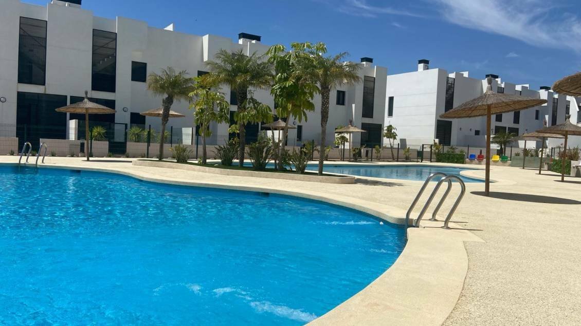 Квартира с 2 спальнями в Пилар де ла Орадада, Испания № 285199