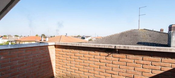 Dúplex de 4 habitaciónes en Abano Terme, Italy No. 192937 36