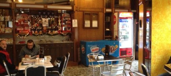 1-Zimmer Gewerbliche Immobilie in La Spezia, Italy, Nr. 253612 2