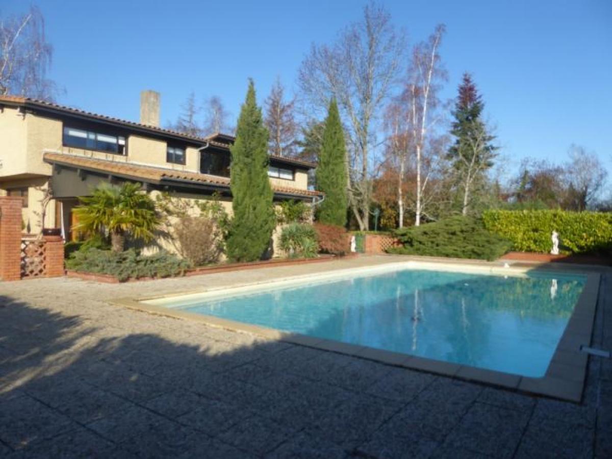 Villa T5 em Bressolles, France N.º 22805