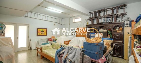 4 Schlafzimmer Villa in Quarteira, Portugal, Nr. 338003 44