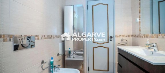 4 Schlafzimmer Villa in Quarteira, Portugal, Nr. 338003 37