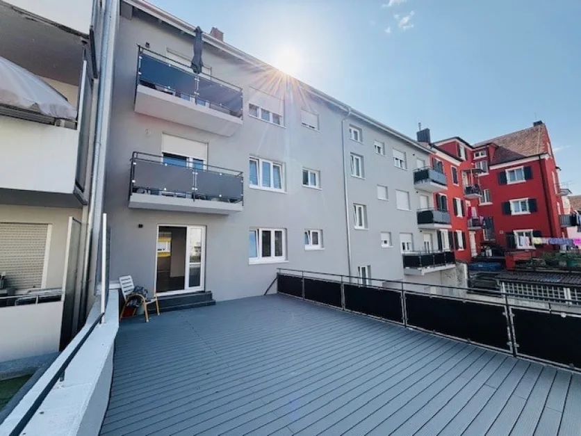 Здание с 21 комнатой в Konstanz, Германия № 61705