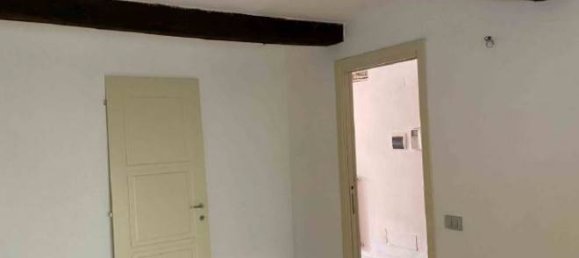 2 bedrooms Apartment in Ferrara, Italy No. 25133 9