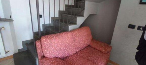 Квартира с 4 комнатами в Чернуско суль Навильо, Италия № 223083 8