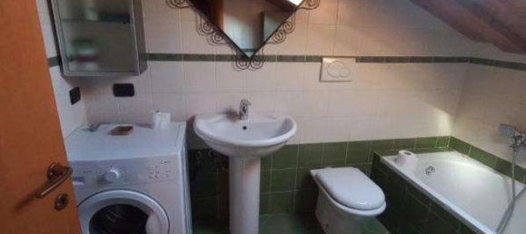 Квартира с 4 комнатами в Чернуско суль Навильо, Италия № 223083 11