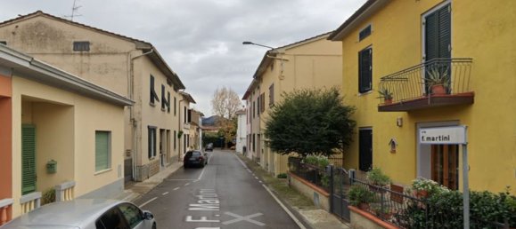 3 rooms Apartment in Montale, Italy No. 40744 2
