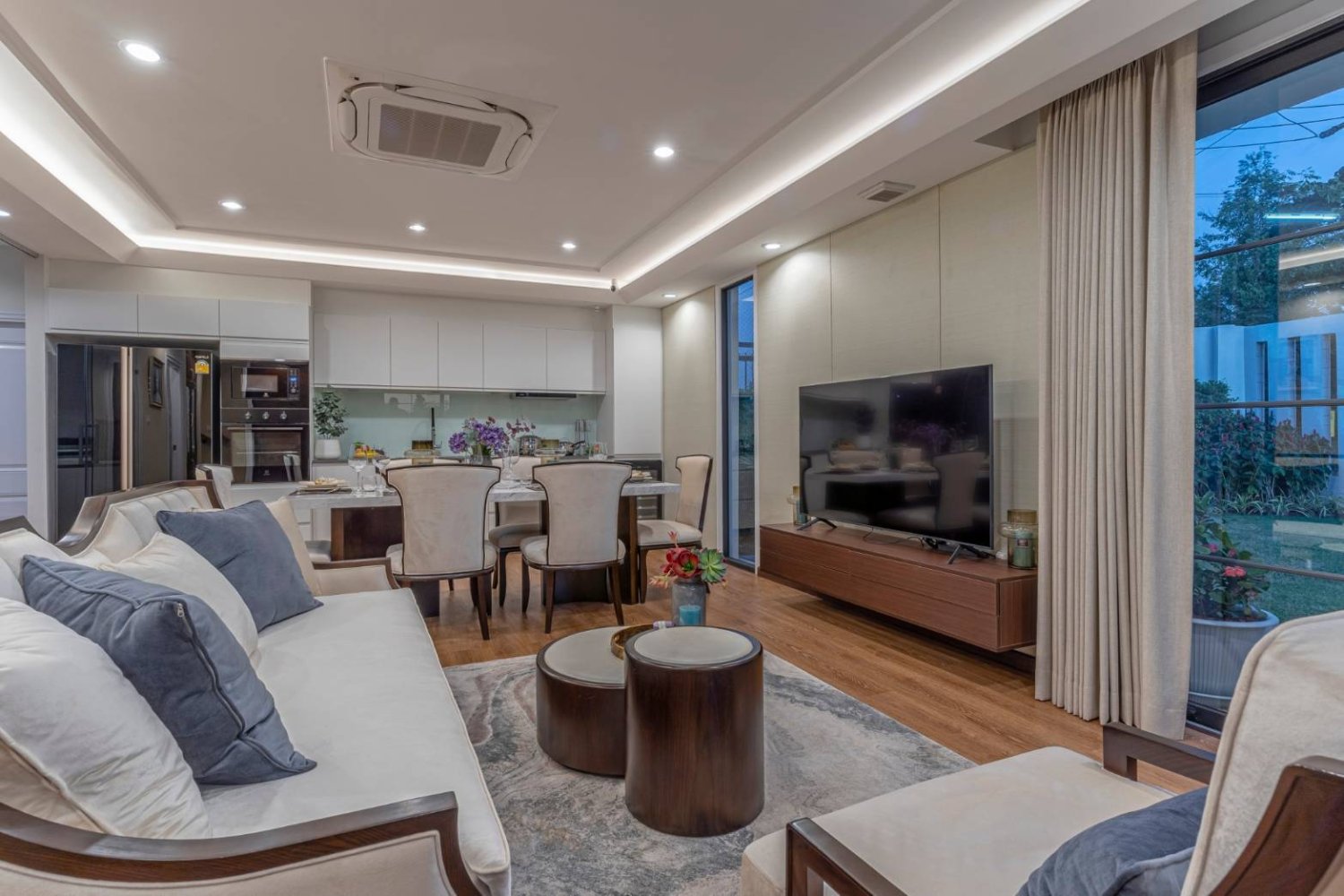 4 غرف نوم مقهى / مطعم في Pattaya, Thailand رقم 4182