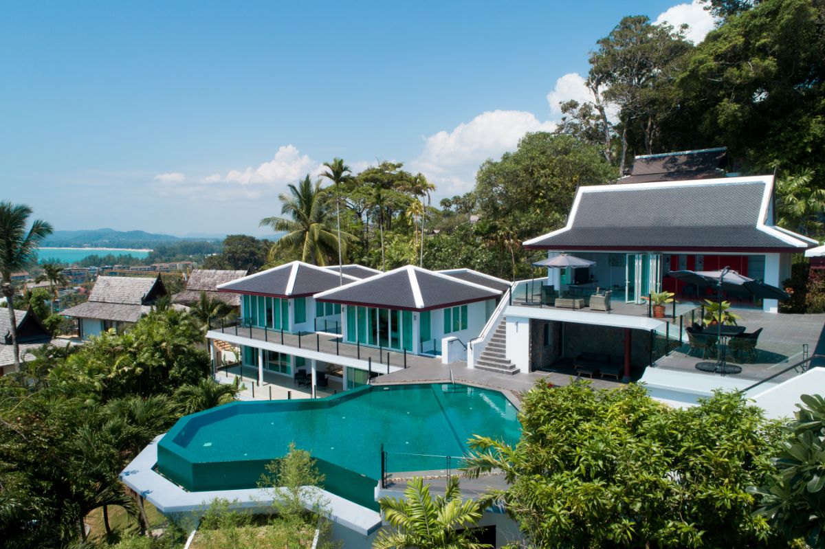 5 bedrooms Villa in Surin Beach, Thailand No. 25940