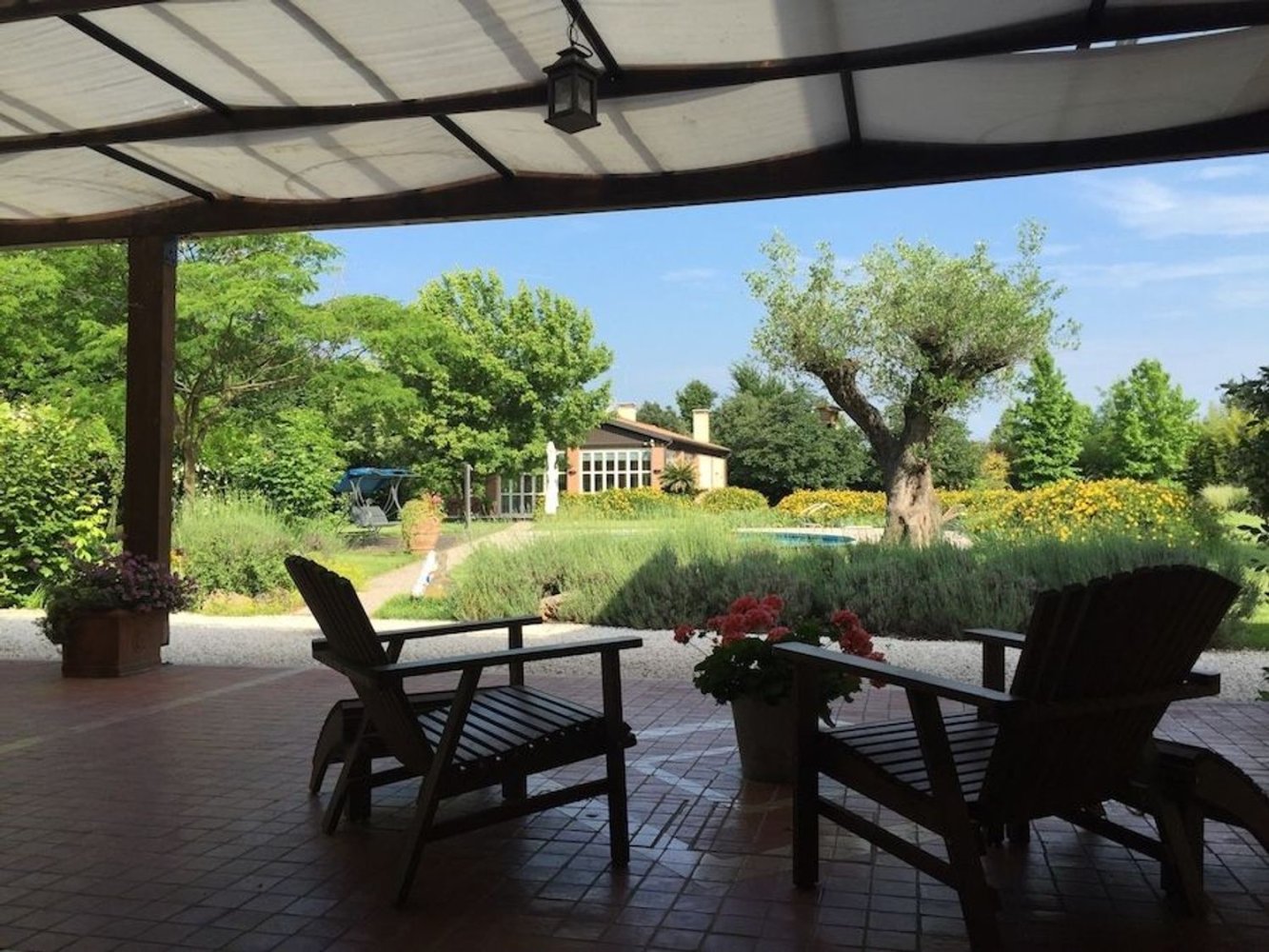 Villa de 20 habitaciónes en Roncade, Italy No. 229525