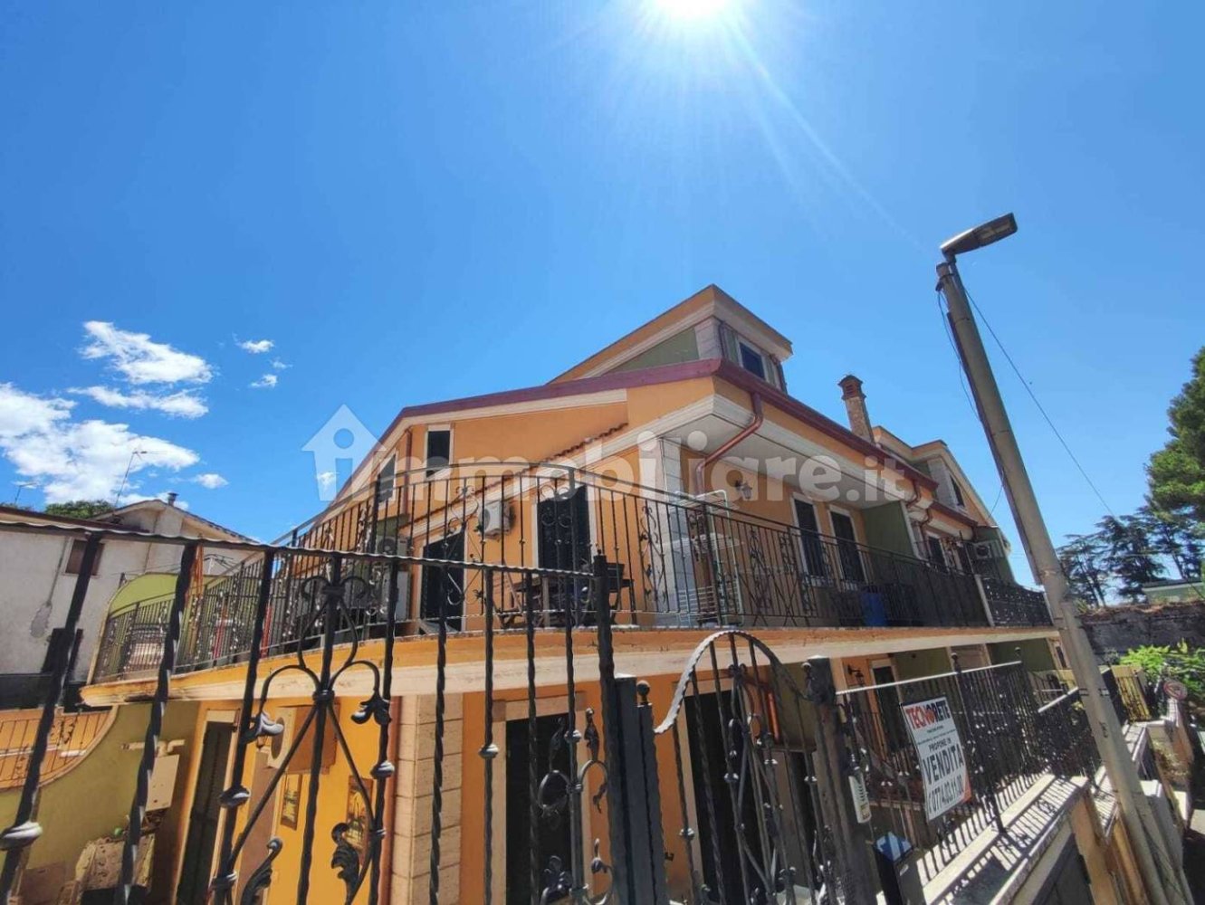 Apartamento de 3 divisões em Guidonia Montecelio, Italy N.º 338290